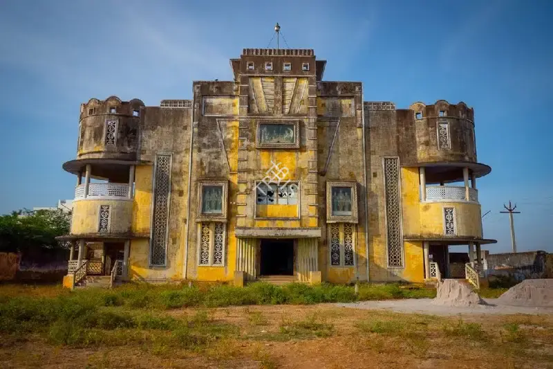 Hemant Chaturvedi (Photographer), Narayanaswamy Theatre, Sathankulam, Tamil Nadu, 2024, Contemporary Photograph