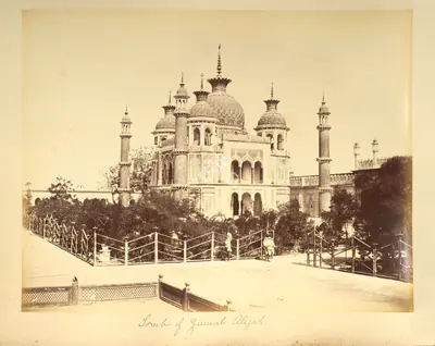William Baker (Photographer), Tomb of Zenab Aliya, wife of , Lucknow, 1865, Antiquarian Photograph