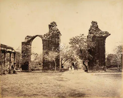 Samuel Bourne (Photographer), Ruins of the Southern Arches, 1865, Antiquarian Photograph