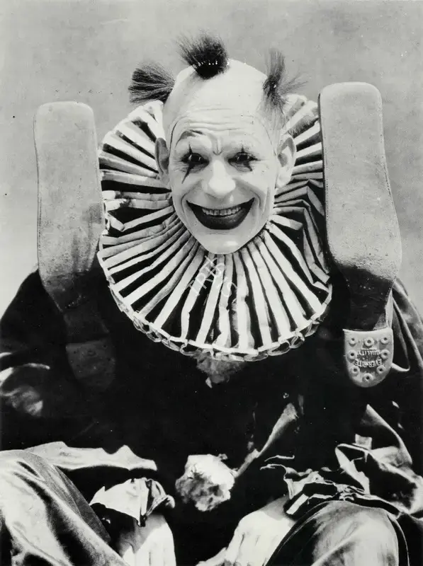 Irving Thalberg (Producer), He Who Gets Slapped, 1924, Working Still