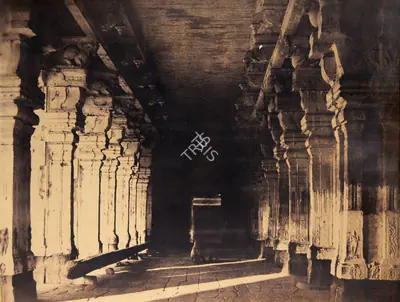 Capt. Linnaeus Tripe (Photographer), The Viravasuntarayan Mundapam, Madura, 1858, Antiquarian Photograph