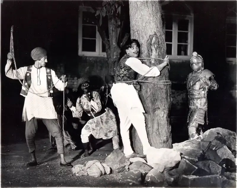 N.D. Sarpotdar (Director), Chalta Putla, 1935, Photographic Still