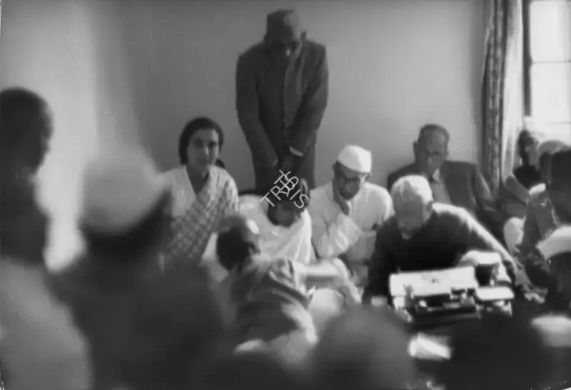 Henri Cartier-Bresson (Photographer), The last day of the last fast, Birla House, 18 January 1948, 1948, Contemporary Photograph