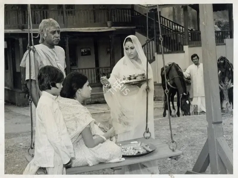 Dwarka Divecha (Cinematographer), Sholay, 1975, Photographic Still
