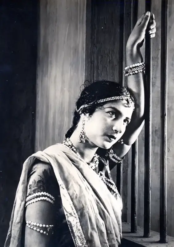 M. Gidwani (Director), Anangsena, 1931, Photographic Still