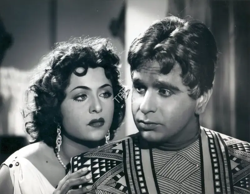 Dilip Gupta (Cinematographer), Yahudi, 1958, Photographic Still