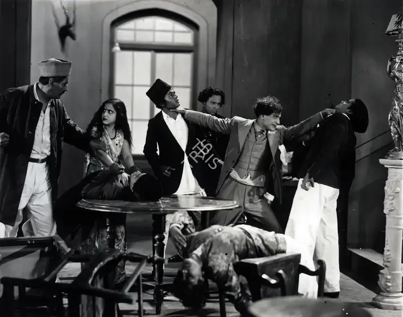 Moti B. Gidwani (Director), Gulam Daku, 1936, Photographic Still