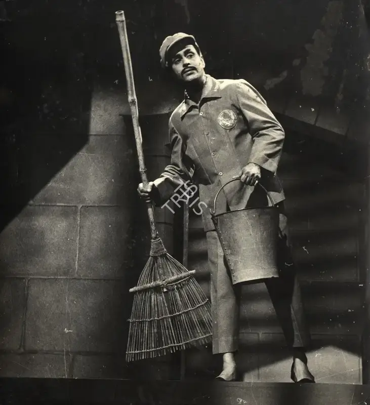 S.S. Vasan (Producer), Shatranj, 1969, Photographic Still