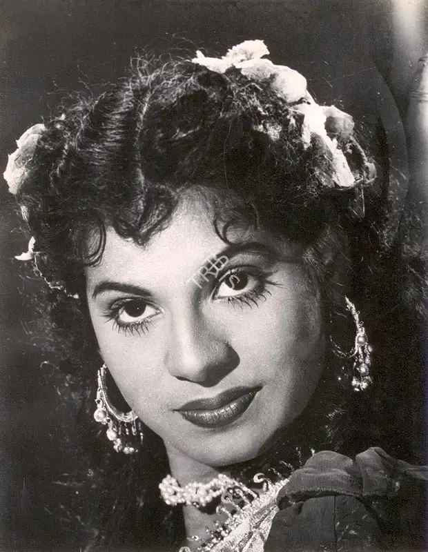 Begum Naqi Jehan (Producer), Murad, 1961, Photographic Still