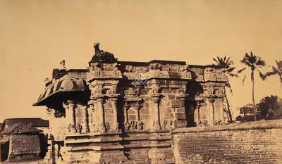 Capt. Linnaeus Tripe (Photographer), Basement of an unfinished Gopuram of a small pagoda near the permaul pagoda, Madura, 1858, Antiquarian Photograph
