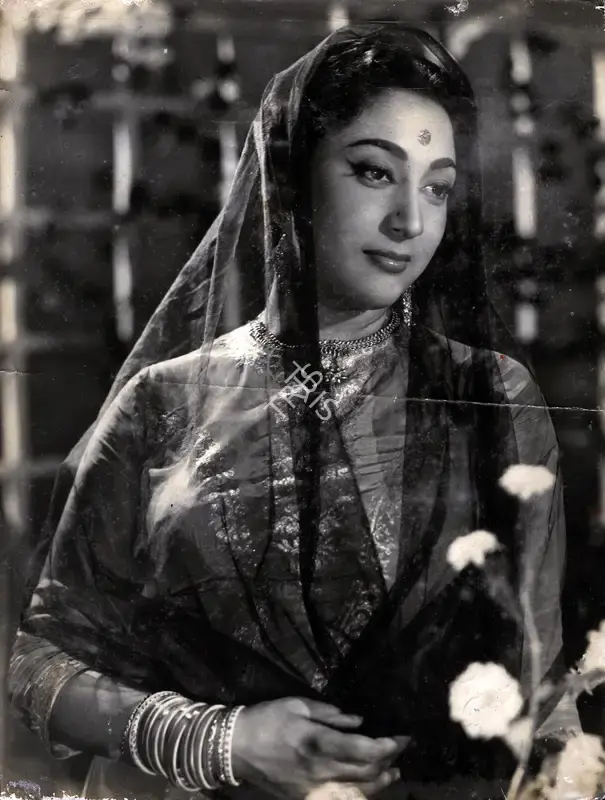 M. Ramchandra (Cinematographer), Anpadh, 1962, Photographic Still