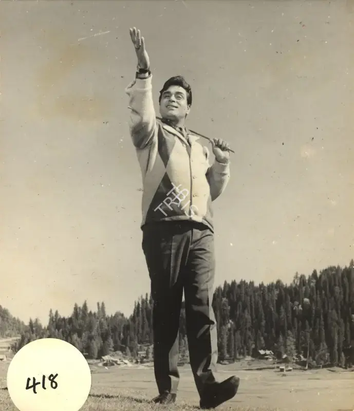 G. Singh (Cinematographer), Arzoo, 1965, Photographic Still