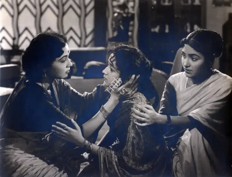 V.M. Vyas (Director), Dulhan, 1958, Photographic Still