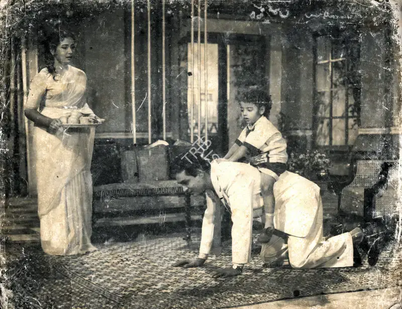 Pandurang Naik (Cinematographer), Chirag Kahan Roshni Kahan, 1959, Photographic Still