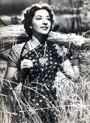 Fali Mistry (Cinematographer), Mela, 1948, Photographic Still