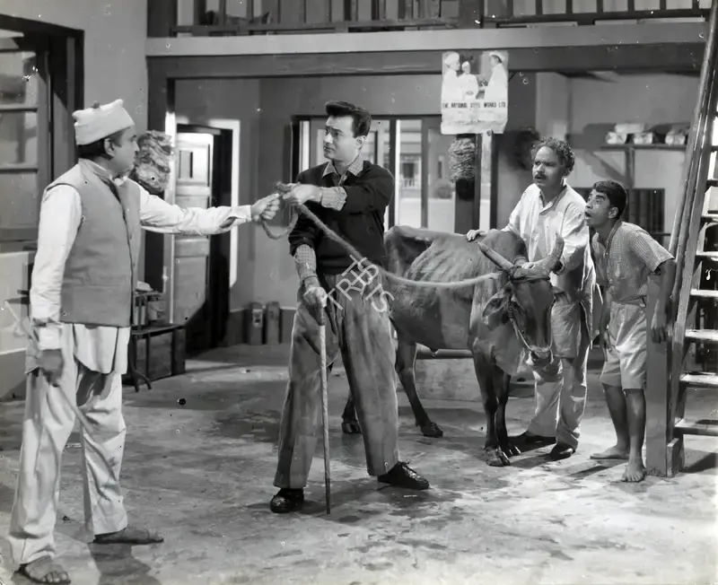 G Kale (Cinematographer), Ek Ke Baad Ek, 1960, Photographic Still