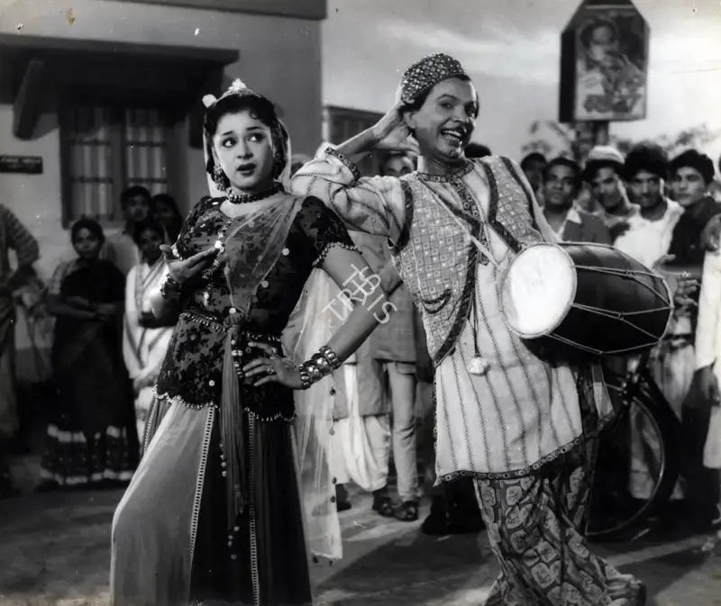 A. Vincent (Cinematographer), Amar Deep, 1958, Photographic Still