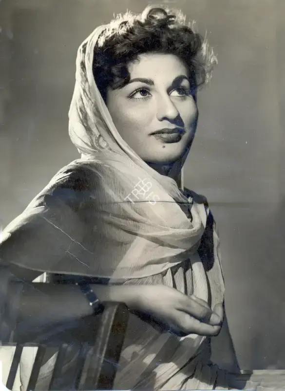 D.D. Kashyap (Director), Naya Ghar, 1953, Photographic Still
