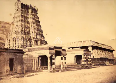 Capt. Linnaeus Tripe (Photographer), Pagoda at Secundermalie, 1858, Antiquarian Photograph