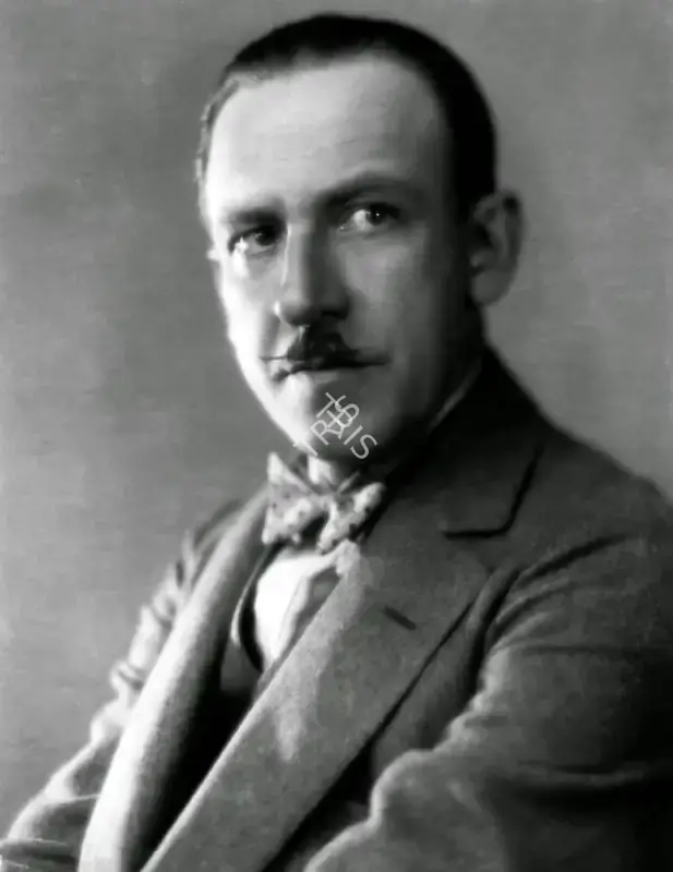 Unknown (Photographer). Tod Browning | Photographic Still | CinemaEducation | 00440469