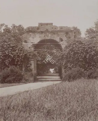 Samuel Bourne (Photographer), The Baily Guard Gate, Lucknow, 1865, Antiquarian Photograph
