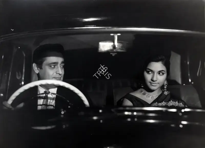 V.K. Murthy (Cinematographer), Kaise Kahoon, 1964, Photographic Still