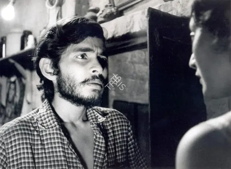 Soumendu Roy (Cinematographer), Jana Aranya, 1976, Photographic Still