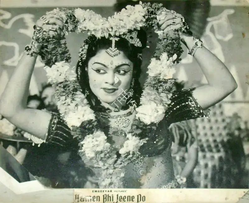 M.G. Ramachandran (Director), Hamen Bhi Jeene Do, 1962, Lobby Card