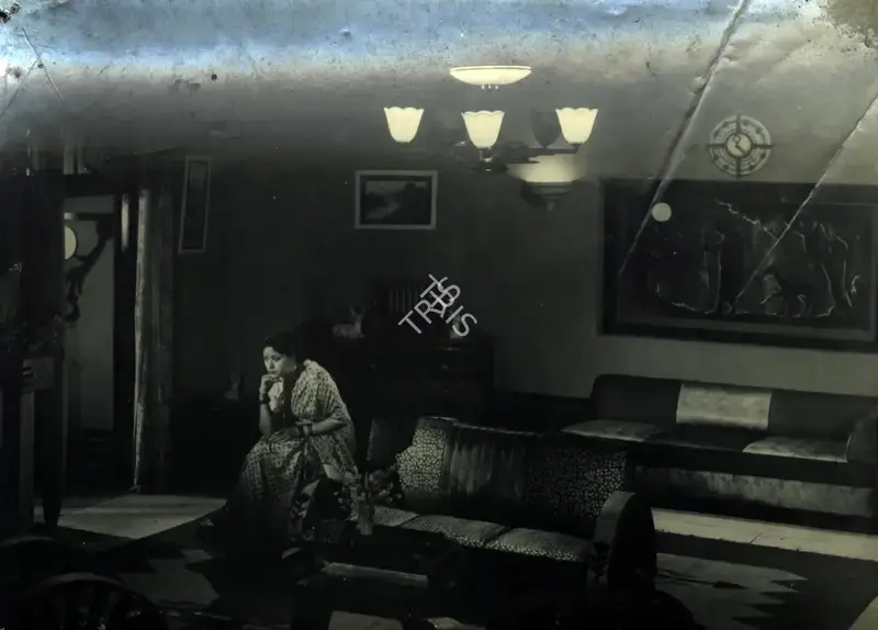 Nanabhai Bhatt (Director), Apni Izzat, 1952, Photographic Still
