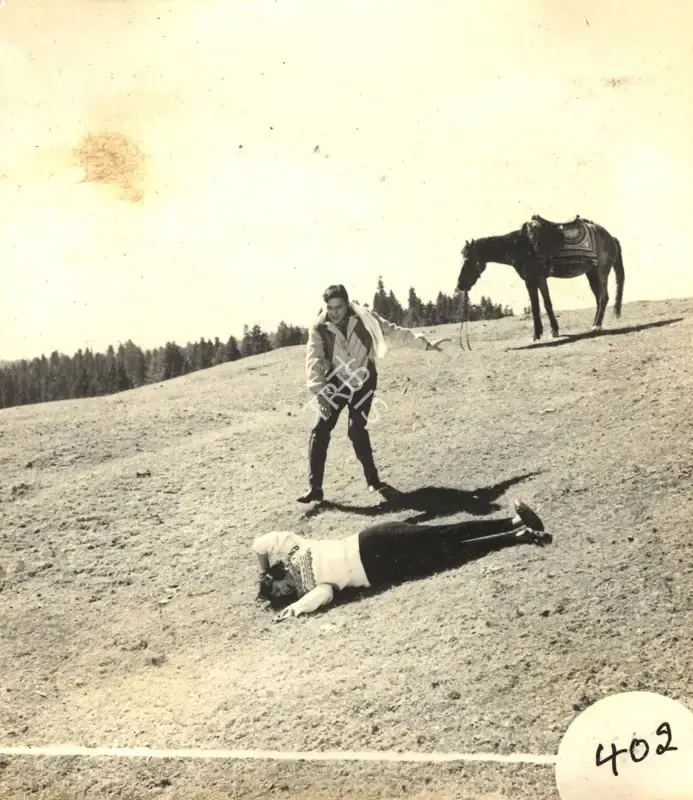 G. Singh (Cinematographer), Arzoo, 1965, Photographic Still