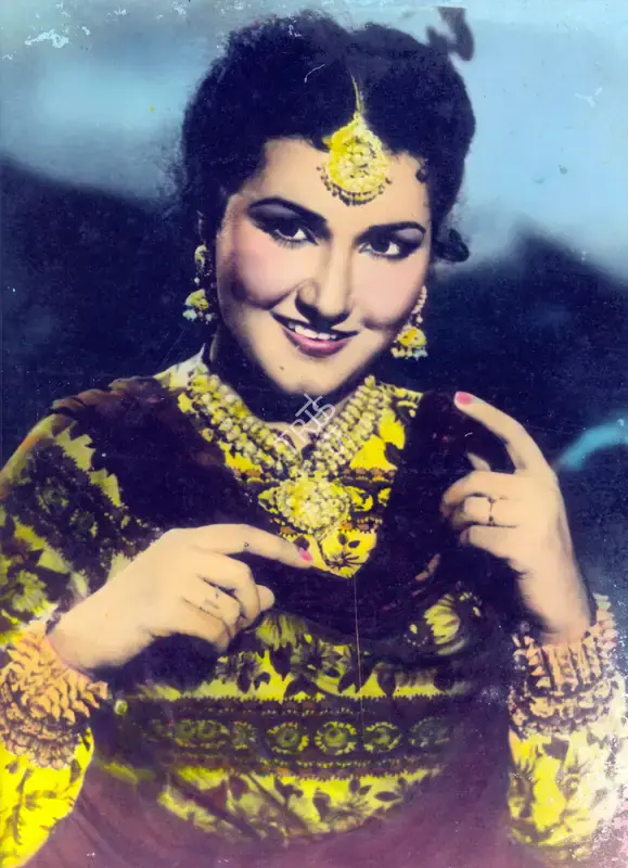 M.R. Navalkar (Producer), Mirza Sahiban, 1947, Photographic Still
