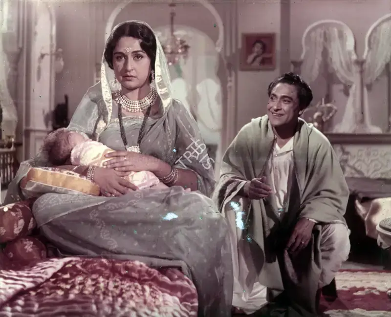 Dwarka Divecha (Cinematographer), Daadi Maa, 1966, Photographic Still