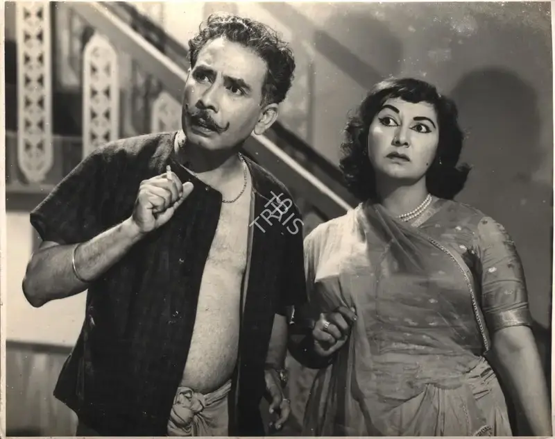 Aga Hasham (Cinematographer), Reporter Raju, 1962, Photographic Still
