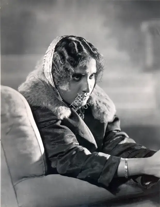 N.D. Sarpotdar (Director), Chalta Putla, 1935, Photographic Still