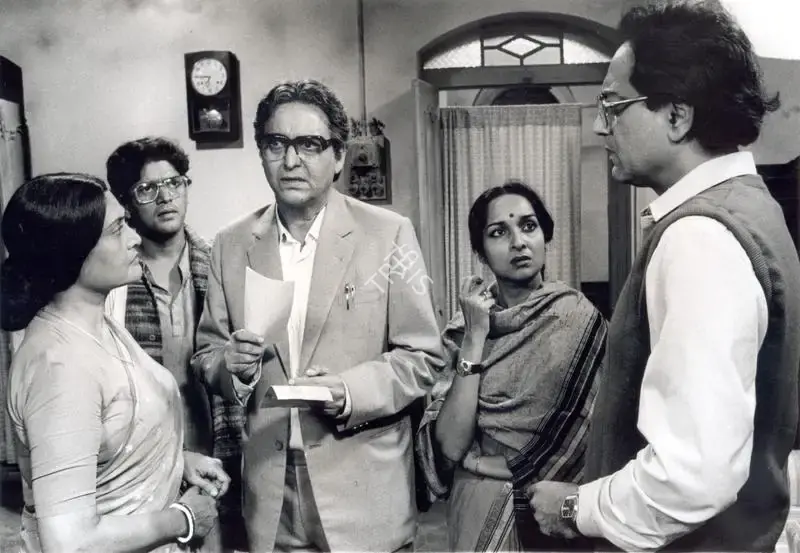 Ravi Malik (Cinematographer), Ganashatru, 1990, Photographic Still