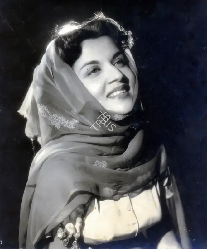 Ram Prakash (Director), Toofan, 1954, Photographic Still