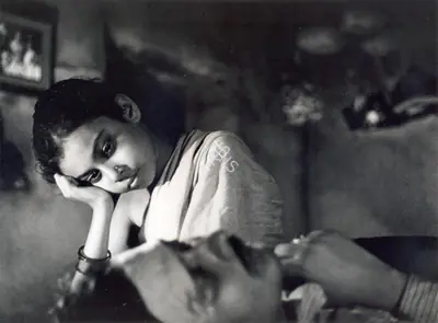 Soumendu Roy (Cinematographer), Teen Kanya, 1961, Photographic Still