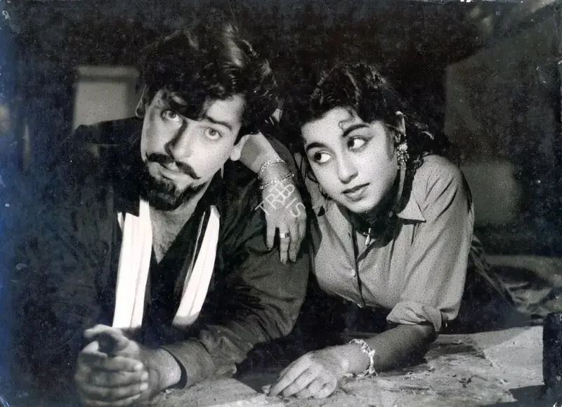 Naseem Banu (Director), Raat Ke Rahi, 1959, Photographic Still