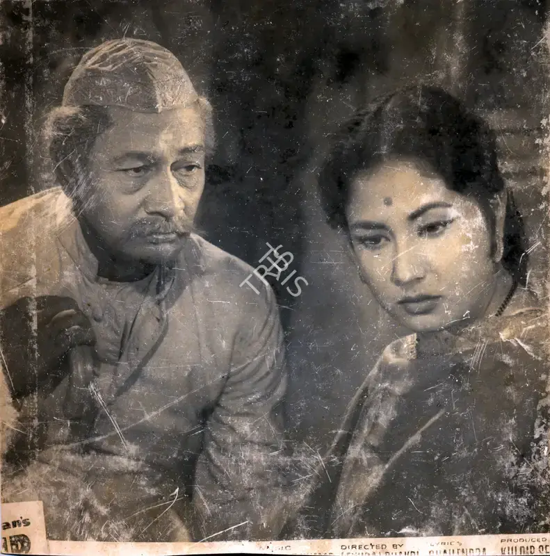 Ranjodh Thakur (Cinematographer), Chand, 1959, Photographic Still