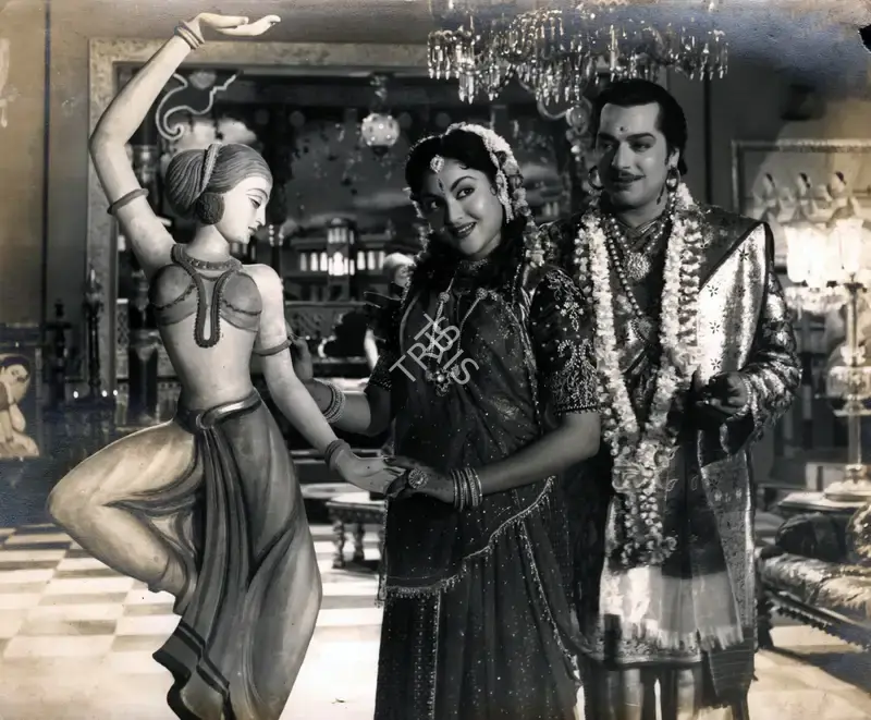 Bipin Gajjar (Cinematographer), Patrani, 1956, Photographic Still
