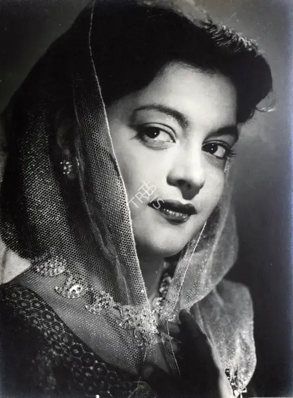 R.H. Khilnaney (Producer), Saloni, 1952, Photographic Still