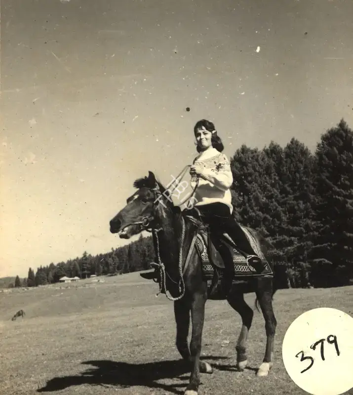 G. Singh (Cinematographer), Arzoo, 1965, Photographic Still