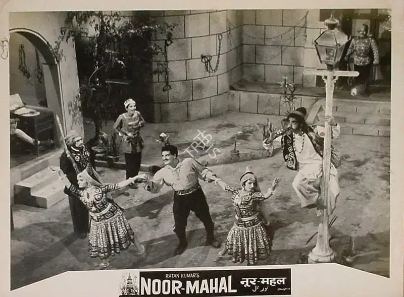 Ratan Kumar (Producer), Noor Mahal, 1965, Lobby Card