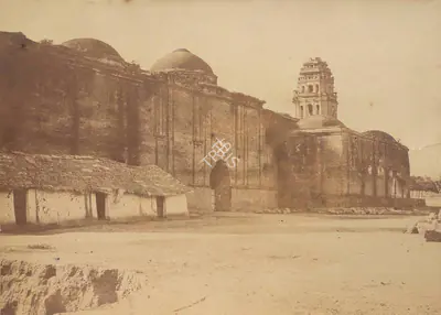 Capt. Linnaeus Tripe (Photographer), Entrance to the Quadrangle of the Palace, 1858, Antiquarian Photograph