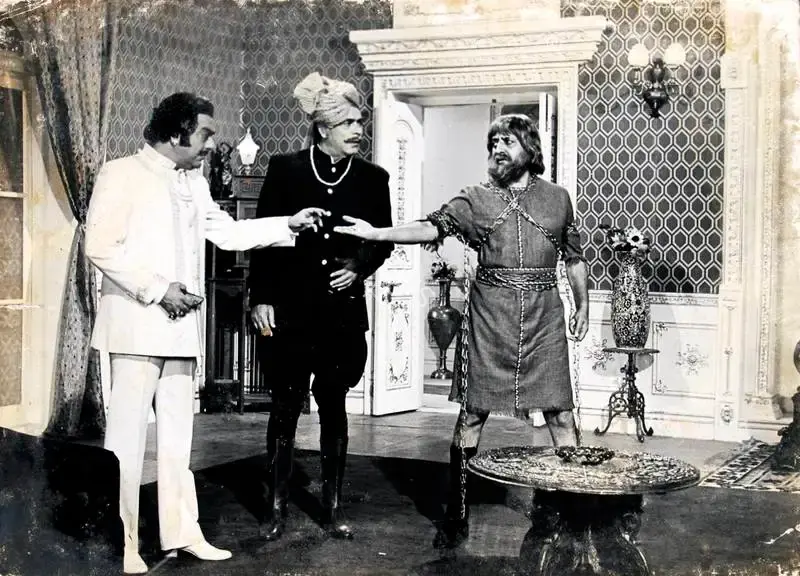 Pradyumna Mohla (Producer), Jaanwar, 1983, Photographic Still