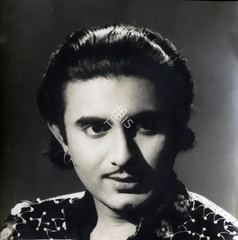 Jayant Desai (Director), Naya Raasta, 1953, Photographic Still