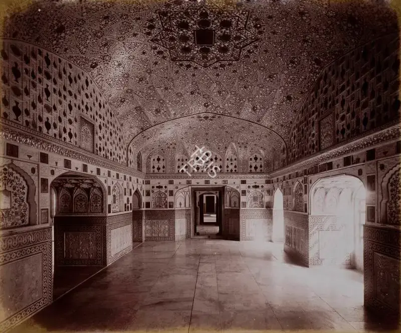 Unknown (Photographer), Interior of the Kanch Mehal, Amber (Sheesh Mahal, Amber), 1901, Antiquarian Photograph