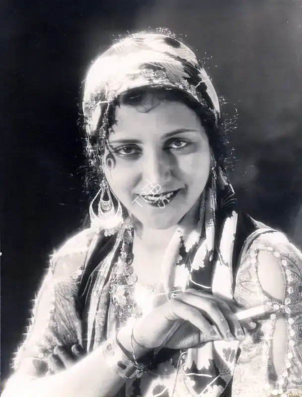 Moti B. Gidwani (Director), Daku Ki Ladki, 1933, Photographic Still