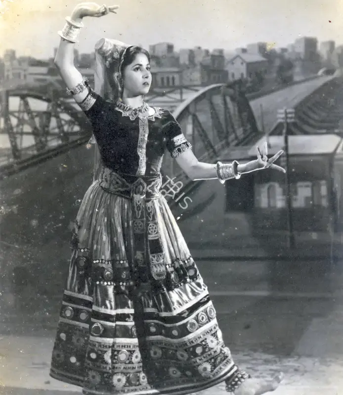 Yashwant Pethkar (Director), Shadi Ki Raat, 1950, Photographic Still