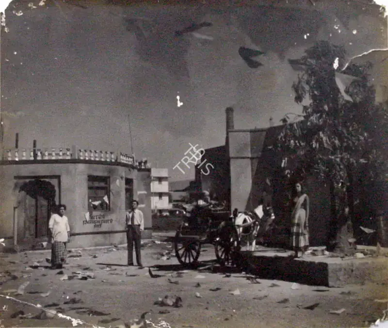 Jal Mistry (Cinematographer), Aandhiyan, 1952, Photographic Still